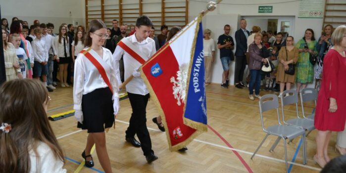 Uroczyste pożegnanie klas ósmych i zakończenie roku szkolnego 2024/2025
