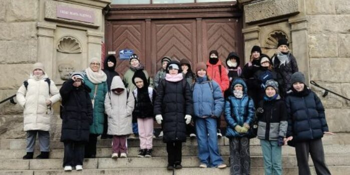 Klasa 4B – Między dwoma ratuszami